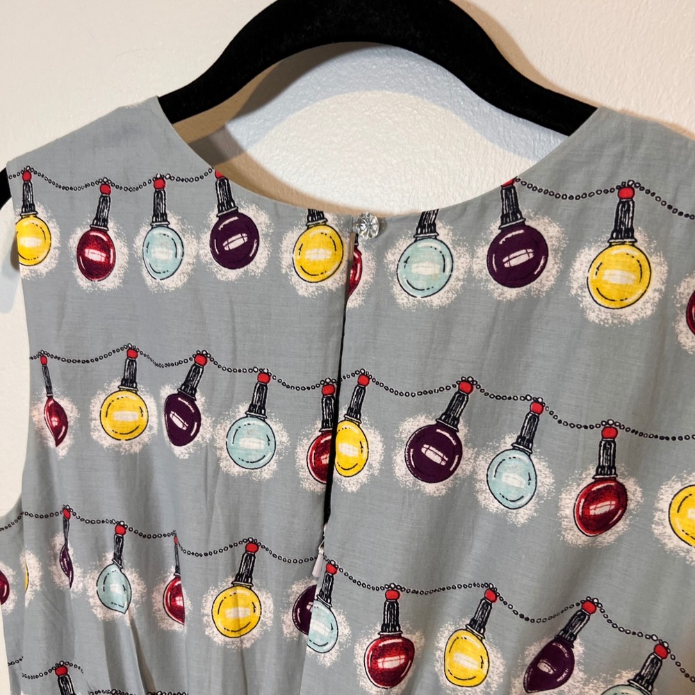 Emily‎ and Fin Lucy Dress with Holiday String of Lights Print Party Retro Small - Picture 10 of 13